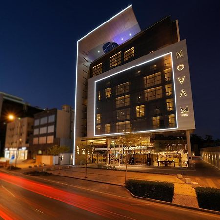 Nova M Hotel, Edge By Rotana Riyadh Exterior photo